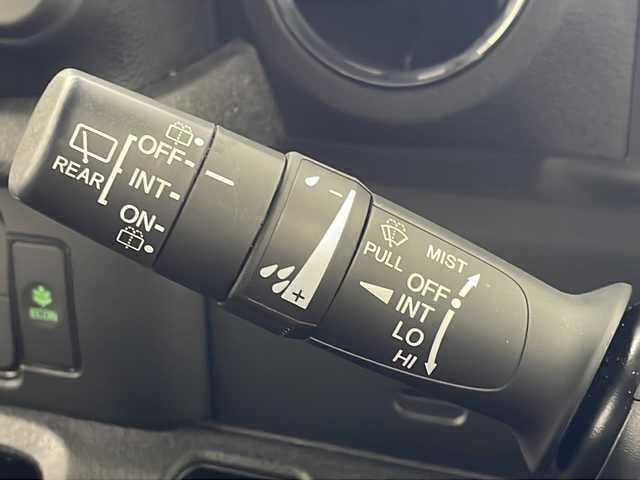 ホンダ Ｎ ＢＯＸ カスタム ターボ コーディネートS 愛知県 2023(令5)年 2.2万km グレーⅡ ターボ/両側パワースライドドア/レーダークルーズコントロール（追従あり）/ドライブレコーダー/Staradaナビ/フルセグTV/CD/DVD/Bluetooth接続/横滑り防止装置/盗難防止装置/コーナーセンサー/トラクションコントロール/純正ドアバイザー/純正フロアマット/純正アルミホイール/電格ミラー/ステアリングリモコン/パドルシフト/スマートキー/ETC