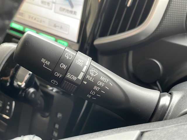 三菱 デリカＤ：２ カスタムHV　MV 富山県 2017(平29)年 1.5万km シルバー ワンオーナー/純正メモリナビ/　（BlueTooth/CD/DVD/AM/FM/フルセグTV） /純正アルミホイール/両側パワースライドドア/衝突被害軽減システム/車線逸脱警告機能/横滑り防止機能/フルフラットシート/クルーズコントロール/フロントLEDライト＋フォグランプ/保証書/取扱説明書/記録簿