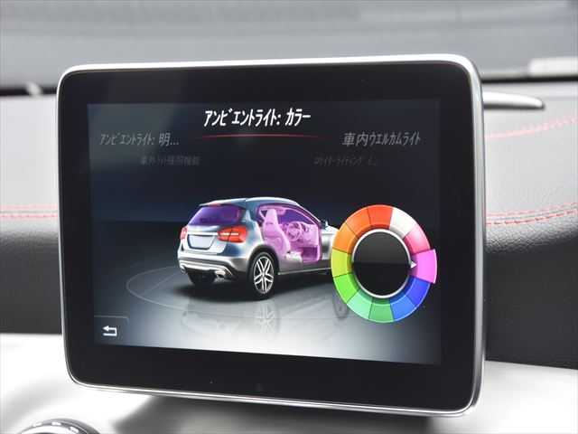 メルセデス・ベンツ ＧＬＡ１８０ スポーツ 和歌山県 2015(平27)年 4万km コスモスブラック パノラマSR /レザーEXパッケージ /黒革 /ナビ/TV /Bカメラ/オートテールゲート /パワーシート /シートヒーター /前後ドラレコ /レーダーセーフティパッケージ /キーレスゴー /アイドリングストップ /前後センサー /純18incAW /LEDライト /ETC/取扱説明書/保証書/スペアキー