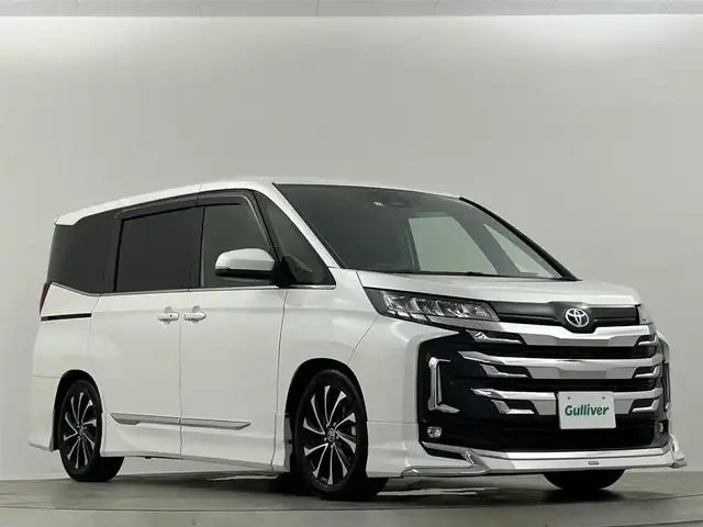 トヨタ ノア ハイブリッド S－Z 埼玉県 2023(令5)年 3.4万km ホワイトパールクリスタルシャイン モデリスタフルエアロ　グリル　純正８型ナビNクレーム無効　ＣＤ　ＤＶＤ　Ｂｌｕｅｔｏｏｔｈ　１００Ｖ電源　ＥＴＣ２．０　前方ドライブレコーダー　レーダー探知機　温シート　セーフティセンス　衝突軽減　コーナーセンサー