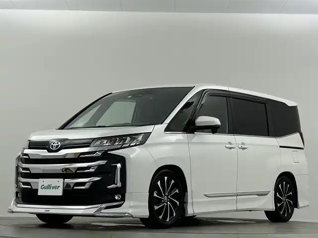トヨタ ノア ハイブリッド S－Z 埼玉県 2023(令5)年 3.4万km ホワイトパールクリスタルシャイン モデリスタフルエアロ　グリル　純正８型ナビNクレーム無効　ＣＤ　ＤＶＤ　Ｂｌｕｅｔｏｏｔｈ　１００Ｖ電源　ＥＴＣ２．０　前方ドライブレコーダー　レーダー探知機　温シート　セーフティセンス　衝突軽減　コーナーセンサー