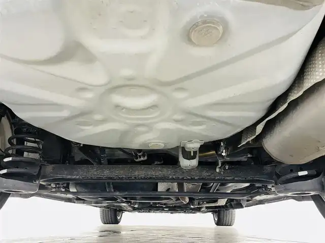 トヨタ プリウス α S ツーリングセレクション 福島県 2020(令2)年 7.2万km ダークブルーマイカ ワンオーナー/トヨタセーフティセンス/・衝突被害軽減ブレーキ/・車線逸脱警報装置/・レーダークルーズコントロール/・オートハイビーム/純正9インチナビ/・型番：NSZT-Y68T/【フルセグTV/BT/SD/CD/DVD/FM/AM】/・バックカメラ/ETC/前後ドライブレコーダー/革張ステアリング/・ステアリングリモコン/プッシュスタート/・スマートキー/LEDヘッドライト/・フォグライト/・オートライト/電動格納ミラー/・ウィンカーミラー/純正フロアマット/純正17インチアルミ/アイドリングストップ/取扱説明書/保証書/記録簿