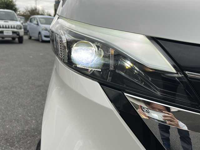 日産 ルークス HWS Gターボ プロパイロットED 埼玉県 2021(令3)年 1.9万km ホワイトパール ワンオーナー/４WD/純正ディスプレイオーディオ/　AM/FM/BT/USB/iPod/ドラレコ連動/ハンズフリー両側パワースライドドア/プロパイロット/インテリジェントエマージェンシーブレーキ/インテリジェントアラウンドビューモニター/プラズマクラスター付リアシーリングファン/純正ドライブレコーダー(DJ4-S)/ETC/純正15インチアルミホイール/衝突安全ボディー/EBD（電子制動力配分装置）	/盗難防止システム	/VDC（ビークルダイナミクスコントロール）/トラクションコントロール/分割可倒式リアシート	分割式/UVカット付きプライバシーガラス/保証書/取扱説明書/スペアキー1本