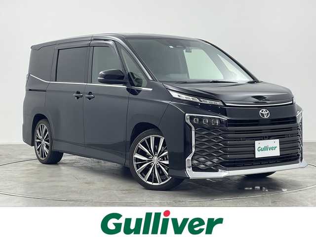 トヨタ ヴォクシー S－Z 群馬県 2023(令5)年 5.3万km アティチュードブラックマイカ 純正１０．５型ナビ　純正１４型後席モニター　バックカメラ　アダプティブクルーズコントロール　両側パワースライドドア　シートヒーター　前後ドライブレコーダー　ＥＴＣ２．０　ＬＥＤヘッドライト　禁煙車