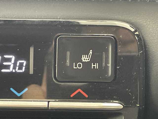 トヨタ ヴォクシー S－Z 群馬県 2023(令5)年 5.3万km アティチュードブラックマイカ 純正１０．５型ナビ　純正１４型後席モニター　バックカメラ　アダプティブクルーズコントロール　両側パワースライドドア　シートヒーター　前後ドライブレコーダー　ＥＴＣ２．０　ＬＥＤヘッドライト　禁煙車