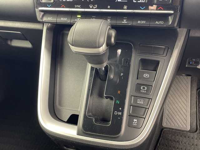 トヨタ ヴォクシー S－Z 群馬県 2023(令5)年 5.3万km アティチュードブラックマイカ 純正１０．５型ナビ　純正１４型後席モニター　バックカメラ　アダプティブクルーズコントロール　両側パワースライドドア　シートヒーター　前後ドライブレコーダー　ＥＴＣ２．０　ＬＥＤヘッドライト　禁煙車