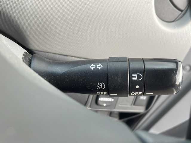 トヨタ シエンタ X Sエディション 島根県 2009(平21)年 7.7万km グレーメタリック