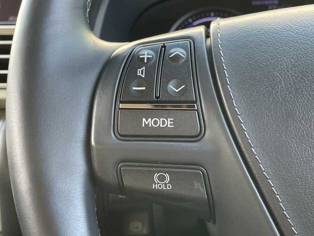 レクサス ＬＳ 600h バージョンL 青森県 2014(平26)年 11万km ブラックオパールマイカ 4WD/純正SDナビ・フルセグTV/CD・DVD・Bluetooth・SD/バックカメラ/セミアニリングレー革シート/前後席エアシート・ヒーター/パワートランク/全ドアイージークローザー/ステアリングヒーター/クルーズコントロール/アダプティブハイビーム/AC100V100W/電動サンシェード/LEDヘッドライト/LEDフォグランプ/社外21インチアルミ