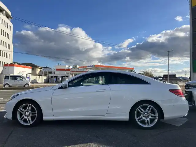 メルセデス・ベンツ Ｅ２５０ クーペ 広島県 2014(平26)年 5.8万km ポーラホワイト 純正HDDナビ/全方位カメラ/フルセグTV/Bluetooth/黒革シート/パワーシート（運転席・助手席）/シートヒーター（運転席・助手席）/LEDオートライト/AMGスポーツパッケージ/アダブティブクルーズコントロール/パドルシフト/ETC車載器/新車保証書/取扱説明書