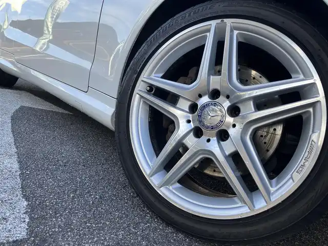メルセデス・ベンツ Ｅ２５０ クーペ 広島県 2014(平26)年 5.8万km ポーラホワイト 純正HDDナビ/全方位カメラ/フルセグTV/Bluetooth/黒革シート/パワーシート（運転席・助手席）/シートヒーター（運転席・助手席）/LEDオートライト/AMGスポーツパッケージ/アダブティブクルーズコントロール/パドルシフト/ETC車載器/新車保証書/取扱説明書