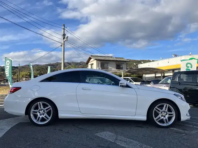 メルセデス・ベンツ Ｅ２５０ クーペ 広島県 2014(平26)年 5.8万km ポーラホワイト 純正HDDナビ/全方位カメラ/フルセグTV/Bluetooth/黒革シート/パワーシート（運転席・助手席）/シートヒーター（運転席・助手席）/LEDオートライト/AMGスポーツパッケージ/アダブティブクルーズコントロール/パドルシフト/ETC車載器/新車保証書/取扱説明書