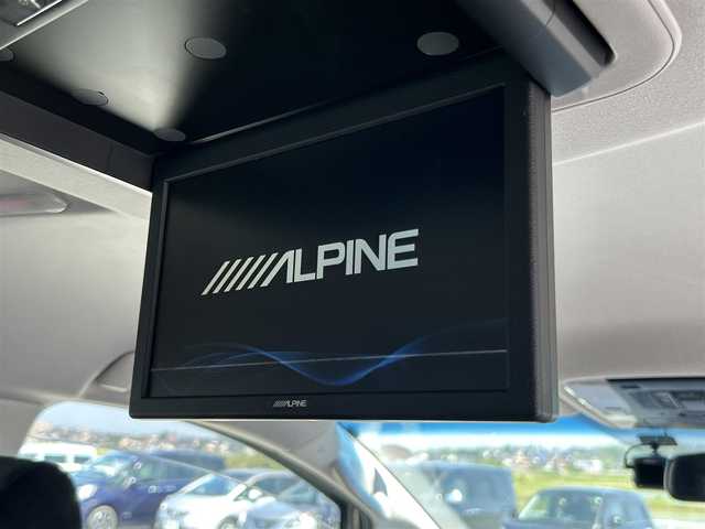 トヨタ ヴェルファイア Z Gエディション 鳥取県 2016(平28)年 4.6万km ホワイトパールクリスタルシャイン ALPINE9インチナビ/フルセグ/DVD/CD/BT/バックカメラ/ALPINE後席フリップダウンモニター/ビルトインETC/前後ドライブレコーダー/ハーフレザーシート/クルーズコントロール/ステアリングヒーター/両側パワースライド/パワーバックドア/純正18インチアルミホイール/プッシュエンジンスタート/フロアマット/ドアバイザー/保証書・取扱説明書/スペアキー