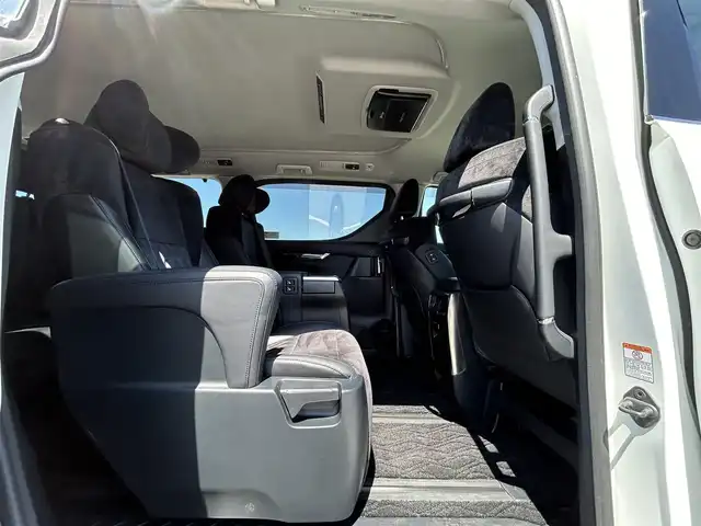 トヨタ ヴェルファイア Z Gエディション 鳥取県 2016(平28)年 4.6万km ホワイトパールクリスタルシャイン ALPINE9インチナビ/フルセグ/DVD/CD/BT/バックカメラ/ALPINE後席フリップダウンモニター/ビルトインETC/前後ドライブレコーダー/ハーフレザーシート/クルーズコントロール/ステアリングヒーター/両側パワースライド/パワーバックドア/純正18インチアルミホイール/プッシュエンジンスタート/フロアマット/ドアバイザー/保証書・取扱説明書/スペアキー