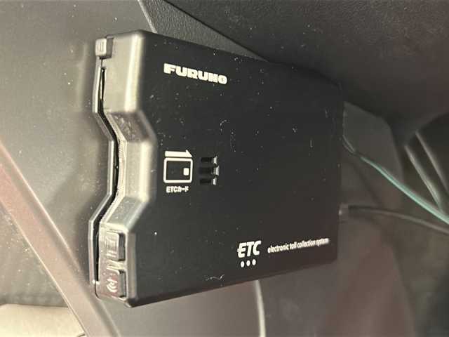 ダイハツ コペン ローブ 岐阜県 2021(令3)年 3.1万km ブラックマイカメタリック/マタドールレッドパール SDナビ/Bluetooth/フルセグTV/DVD/CD/バックカメラ/ETC/プッシュスタート/LEDヘッドライト/純正フロアマット/純正アルミホイール