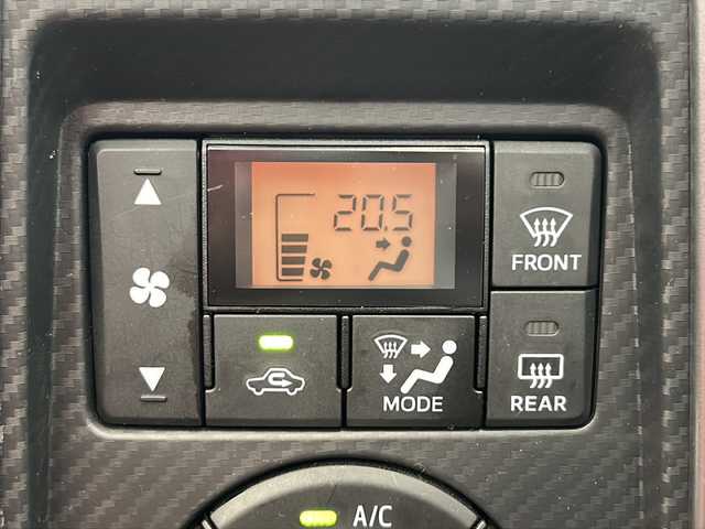 ダイハツ コペン ローブ 岐阜県 2021(令3)年 3.1万km ブラックマイカメタリック/マタドールレッドパール SDナビ/Bluetooth/フルセグTV/DVD/CD/バックカメラ/ETC/プッシュスタート/LEDヘッドライト/純正フロアマット/純正アルミホイール