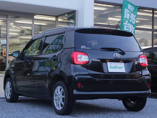 トヨタ パッソ X Gパッケージ 千葉県 2018(平30)年 4.8万km ブラックマイカメタリック ワンオーナー/純正ナビ(SDナビ)/フルセグＴＶ/Ｂｌｕｅｔｏｏｔｈ/ＣＤ再生/ＤＶＤ再生/AM / FM/純正ドラレコ（前側）/ビルトインＥＴＣ２．０/アイドリングストップ/衝突軽減ブレーキ/横滑り防止装置/スマートキー/スペアキー（スマートキー）/純正ホイール＋サマータイヤ4本有ります。/（165/65R14 2018年33週 サイドヒビ有り 約4mm）/社外14インチホイール＋スタッドレスタイヤ/（165/65R14 2017年48週 装着中 約5mm）/純正フロアマット/ドアバイザー/取説/保証書