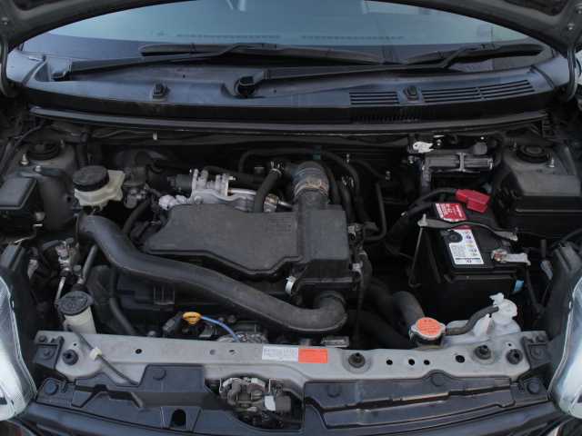 トヨタ パッソ X Gパッケージ 千葉県 2018(平30)年 4.8万km ブラックマイカメタリック ワンオーナー/純正ナビ(SDナビ)/フルセグＴＶ/Ｂｌｕｅｔｏｏｔｈ/ＣＤ再生/ＤＶＤ再生/AM / FM/純正ドラレコ（前側）/ビルトインＥＴＣ２．０/アイドリングストップ/衝突軽減ブレーキ/横滑り防止装置/スマートキー/スペアキー（スマートキー）/純正ホイール＋サマータイヤ4本有ります。/（165/65R14 2018年33週 サイドヒビ有り 約4mm）/社外14インチホイール＋スタッドレスタイヤ/（165/65R14 2017年48週 装着中 約5mm）/純正フロアマット/ドアバイザー/取説/保証書