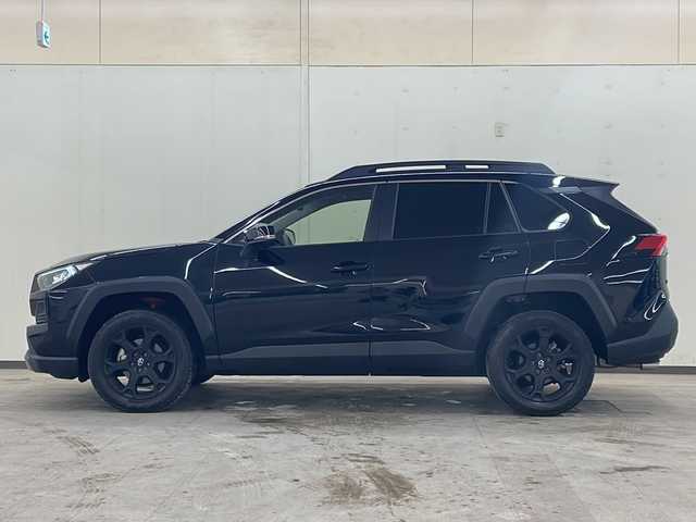 トヨタ ＲＡＶ４ アドベンチャー オフロードPKG 道央・札幌 2022(令4)年 3.1万km アティチュードブラックマイカ /4WD//純正ディスプレイオーディオ//バックカメラ//全方位カメラ//ビルトインETC//クルーズコントロール//パワーシート//ステアリングスイッチ//シートヒーター（運転席、助手席）//社外ドライブレコーダー//オートハイビーム//オートエアコン//オートライト//フォグライト//ABS