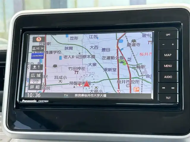 スズキ スペーシア HYBRID X 2トーン 奈良県 2018(平30)年 5.3万km オフブルーメタリック/ホワイト2トーン 純正ナビ/（フルセグ／ＢＴ／ＣＤ／ＤＶＤ）/全方位モニター/コーナーセンサー（後方）/衝突軽減システム/レーンキープアシスト/アイドリングストップ/両側パワースライドドア/ヘッドアップディスプレイ/運転席シートヒーター/後席サンシェード/純正ホイールキャップ/スペアキー