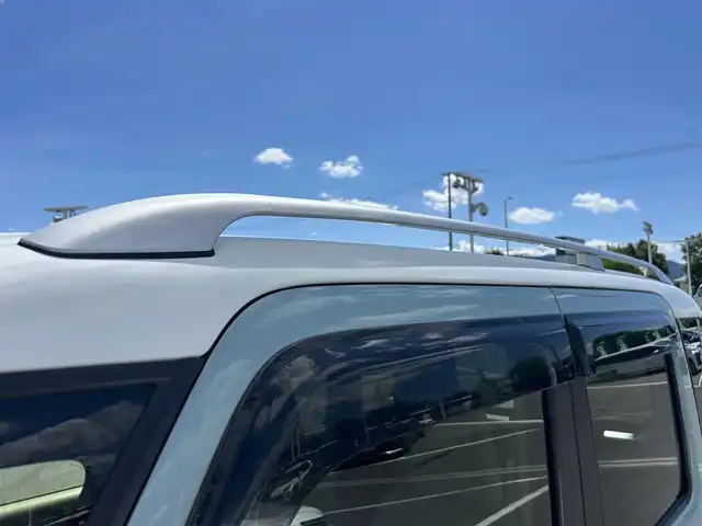 スズキ スペーシア HYBRID X 2トーン 奈良県 2018(平30)年 5.3万km オフブルーメタリック/ホワイト2トーン 純正ナビ/（フルセグ／ＢＴ／ＣＤ／ＤＶＤ）/全方位モニター/コーナーセンサー（後方）/衝突軽減システム/レーンキープアシスト/アイドリングストップ/両側パワースライドドア/ヘッドアップディスプレイ/運転席シートヒーター/後席サンシェード/純正ホイールキャップ/スペアキー