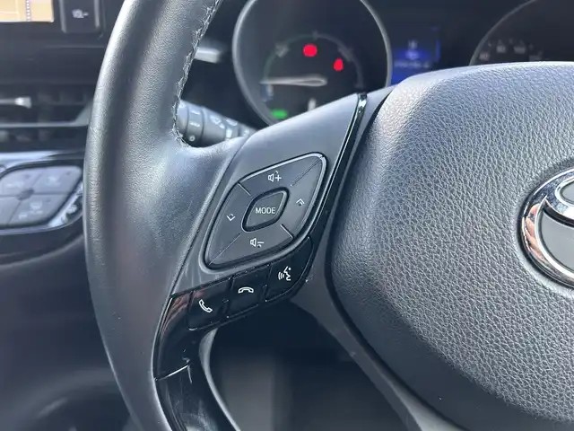 トヨタ Ｃ－ＨＲ S LEDパッケージ 福島県 2019(令1)年 4.2万km ブラックマイカ トヨタセーフティセンス/プリクラッシュセーフティ/レーントレーシングアシスト/レーダークルーズコントロール/オートマチックハイビーム/純正ナビゲーション/型番：NSZT-W68T/【CD/DVD/BT/TV】/バックカメラ/ビルトインETC/ドライブレコーダー/ステアリングリモコン/LEDオートライト/純正フロアマット