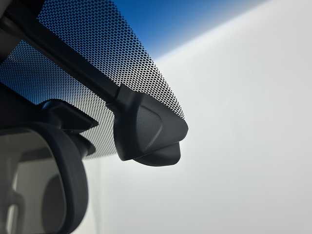 ホンダ フリード ハイブリット G ホンダセンシング 埼玉県 2021(令3)年 2.1万km プラチナホワイトパール 純正ナビ/バックカメラ　/ビルトインＥＴＣ　/両側電動スライドドア　/ＥＣＯＮ　/前後ドライブレコーダー　/シートヒーター　/純正フロアマット　/ウインカーミラー　/ドアバイザー　/ＬＥＤヘッドライト　/フォグランプ　/スマートキー/プッシュスタート