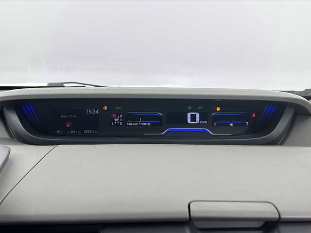 ホンダ フリード ハイブリット G ホンダセンシング 埼玉県 2021(令3)年 2.1万km プラチナホワイトパール 純正ナビ/バックカメラ　/ビルトインＥＴＣ　/両側電動スライドドア　/ＥＣＯＮ　/前後ドライブレコーダー　/シートヒーター　/純正フロアマット　/ウインカーミラー　/ドアバイザー　/ＬＥＤヘッドライト　/フォグランプ　/スマートキー/プッシュスタート