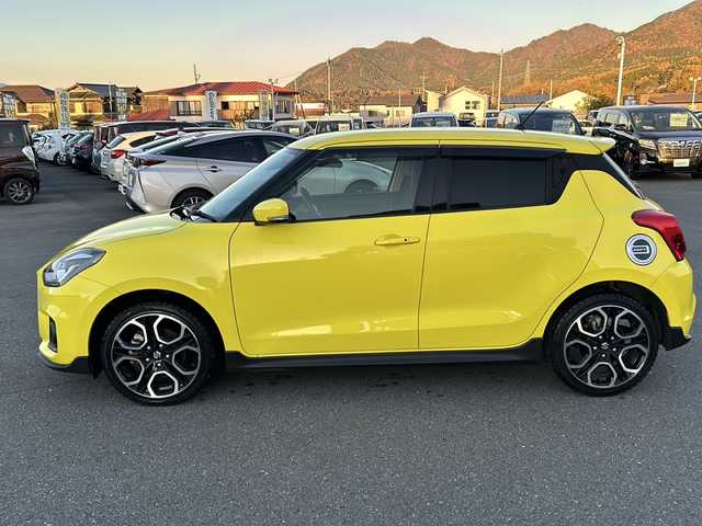 スズキ スイフト スポーツ 山梨県 2018(平30)年 7万km チャンピオンイエロー 6速MT/社外ナビ/バックカメラ/フルセグTV/CD/DVD/BT/ETC/純正17インチアルミホイール/ステアリングリモコン/クルーズコントロール/スマートキー/スペアキー1本/運転席シートヒーター/純正フロアマット