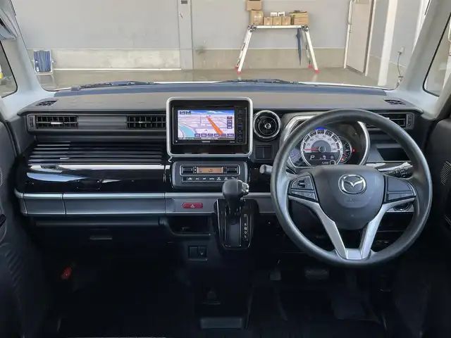 マツダ フレアワゴン カスタムスタイル ハイブリッド XG 群馬県 2018(平30)年 5.3万km ピュアホワイトP 安全装備/・衝突軽減ブレーキ/・レーンキープアシスト/・リアコーナーセンサー/・オートライト/・オートハイビーム/・横滑り防止/純正7インチワイドナビ/・AM/FM/フルセグTV/・Bluetooth/USB/・CD/DVD/SD/バックカメラ/片側電動スライドドア/ドライブレコーダー/ETC/運転席シートヒーター/LEDヘッドライト/LEDフォグランプ/純正ドアバイザー/純正フロアマット/純正14インチアルミホイール/スマートキー/プッシュスタート