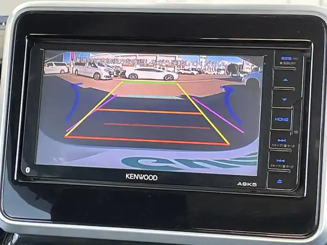 マツダ フレアワゴン カスタムスタイル ハイブリッド XG 群馬県 2018(平30)年 5.3万km ピュアホワイトP 安全装備/・衝突軽減ブレーキ/・レーンキープアシスト/・リアコーナーセンサー/・オートライト/・オートハイビーム/・横滑り防止/純正7インチワイドナビ/・AM/FM/フルセグTV/・Bluetooth/USB/・CD/DVD/SD/バックカメラ/片側電動スライドドア/ドライブレコーダー/ETC/運転席シートヒーター/LEDヘッドライト/LEDフォグランプ/純正ドアバイザー/純正フロアマット/純正14インチアルミホイール/スマートキー/プッシュスタート