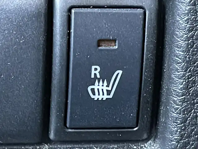 マツダ フレアワゴン カスタムスタイル ハイブリッド XG 群馬県 2018(平30)年 5.3万km ピュアホワイトP 安全装備/・衝突軽減ブレーキ/・レーンキープアシスト/・リアコーナーセンサー/・オートライト/・オートハイビーム/・横滑り防止/純正7インチワイドナビ/・AM/FM/フルセグTV/・Bluetooth/USB/・CD/DVD/SD/バックカメラ/片側電動スライドドア/ドライブレコーダー/ETC/運転席シートヒーター/LEDヘッドライト/LEDフォグランプ/純正ドアバイザー/純正フロアマット/純正14インチアルミホイール/スマートキー/プッシュスタート