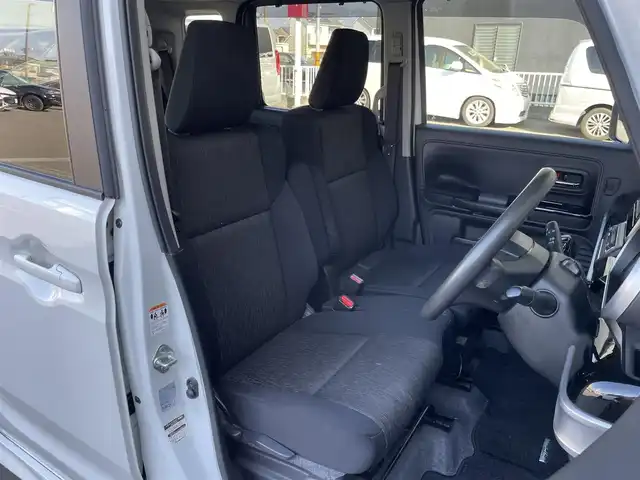 マツダ フレアワゴン カスタムスタイル ハイブリッド XG 群馬県 2018(平30)年 5.3万km ピュアホワイトP 安全装備/・衝突軽減ブレーキ/・レーンキープアシスト/・リアコーナーセンサー/・オートライト/・オートハイビーム/・横滑り防止/純正7インチワイドナビ/・AM/FM/フルセグTV/・Bluetooth/USB/・CD/DVD/SD/バックカメラ/片側電動スライドドア/ドライブレコーダー/ETC/運転席シートヒーター/LEDヘッドライト/LEDフォグランプ/純正ドアバイザー/純正フロアマット/純正14インチアルミホイール/スマートキー/プッシュスタート