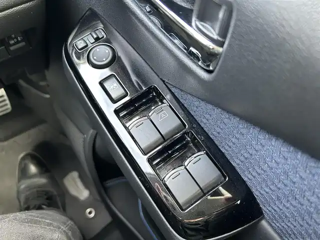 三菱 ｅＫクロス T 福島県 2019(平31)年 2.4万km オレンジ e-アシスト/・衝突被害軽減ブレーキシステム/・踏み間違い衝突防止アシスト/・車線逸脱警報/・車線逸脱防止支援機能/・オートマチックハイビーム/マイパイロット/・電動パーキングブレーキ/純正ナビゲーション/型番：MM318D-LM/【CD/DVD/SD/USB/Bluetooth/TV】/マルチアラウンドモニター/ナビ連動前方ドライブレコーダー/ETC/デジタルインナーミラー/前席シートヒーター/LEDヘッドライト/・LEDフォグランプ/・オートライト/スマートキー/・プッシュスタート/・スペアキー/ドアハンドルプロテクション/純正フロアマット/純正ドアバイザー/取扱説明書/新車時保証書