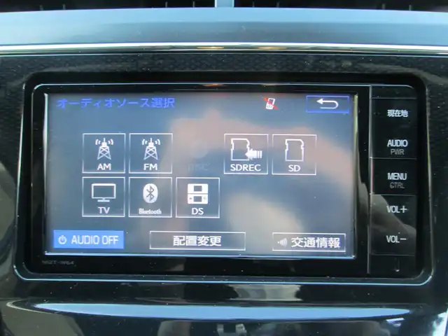 トヨタ プリウス α S 千葉県 2016(平28)年 6万km ホワイトパールクリスタルシャイン ワンオーナー/純正SDナビ、フルセグTV/バックカメラ/オーディオ【CD/DVD/SD/BT】/ハロゲンライト＆LEDフォグ/社外16インチアルミホイール/リアスポイラー/ウィンカードアミラー/ステアリングスイッチ/前方ドライブレコーダー/ビルトインETC/オートライト/横滑り防止装置/純正フロアマット＆ドアバイザー/記録簿29.30.31.R2.3年度有り/新車整備手帳/取扱説明書/スペアキー