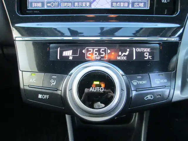 トヨタ プリウス α S 千葉県 2016(平28)年 6万km ホワイトパールクリスタルシャイン ワンオーナー/純正SDナビ、フルセグTV/バックカメラ/オーディオ【CD/DVD/SD/BT】/ハロゲンライト＆LEDフォグ/社外16インチアルミホイール/リアスポイラー/ウィンカードアミラー/ステアリングスイッチ/前方ドライブレコーダー/ビルトインETC/オートライト/横滑り防止装置/純正フロアマット＆ドアバイザー/記録簿29.30.31.R2.3年度有り/新車整備手帳/取扱説明書/スペアキー