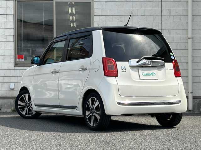 ホンダ Ｎ ＯＮＥ プレミアム ツアラー Lパッケージ 福岡県 2013(平25)年 4.8万km プレミアムホワイトパール 純正メモリーナビ【MDV-D505BT】/　(AM/FM/Bluetooth/ipod/SMARTUSEN/フルセグTV)/バックカメラ/安全装備/・横滑り防止/・クルーズコントロール/・エマージェンシーストップシグナル/純正15インチアルミホイール/無限/・ハイドロフィリックドアミラー/・フロアマット/ECONスイッチ/パドルシフト/ETC/プッシュスタート/ドアバイザー/ドアミラー調整スイッチ/ISOFIX/スペアキー×１/保証書/取扱説明書/ナビ取扱説明書
