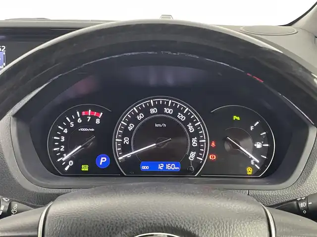トヨタ エスクァイア Gi 埼玉県 2020(令2)年 1.3万km アバンギャルドブロンズメタリック 社外９インチナビ　フリップダウンモニター　バックカメラ　両側パワースライドドア　シートヒーター　クルーズコントロール　デジタルミラー　ドライブレコーダー　ＬＥＤヘッドライト　ＥＴＣ　オートライト