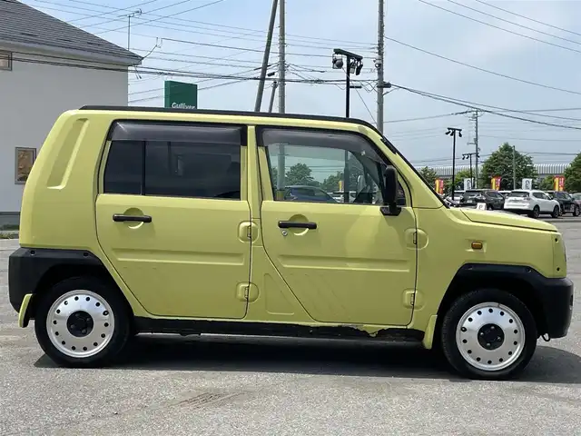 ダイハツ ネイキッド ターボG 道央・札幌 2000(平12)年 9万km マスタードイエロー ４WD/社外オーディオ/AM/FM/USB/ABS/AC100V/レーダー探知機/HIDヘッドライト/電動格納ミラー/純正フロアマット/ドアバイザー/スペアキー/社外エンジンスターター/鉄チンホイール付冬タイヤ積込/（純正ホイールキャップ有）/155/65/R14/2021年/山6mm