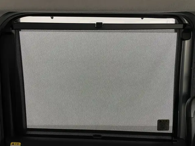 トヨタ タンク カスタムG S 岡山県 2017(平29)年 6.5万km ブライトシルバーM 社外ナビ/CN-HE01WD/(CD/DVD/TV/BT)/バックカメラ/両側パワースライドドア/ＥＴＣ/ＬＥＤヘッドライト/コーナーセンサー/純正アルミホイール/純正フロアマット/純正ドアバイザー/スペアキー