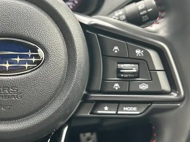 スバル ＷＲＸ Ｓ４ STIスポーツR 宮城県 2022(令4)年 1.4万km セラミックホワイト アイサイトコアテクノロジー/・プリクラッシュブレーキ/・前側方プリクラッシュブレーキ/・緊急時プリクラッシュステアリング/・AT誤発進抑制制御/・AT誤後進抑制制御/・青信号お知らせ機能/・先行車発進お知らせ機能/・全車速追従機能付クルーズコントロール/・ツーリングアシスト/・後退時ブレーキアシスト/・ふらつき警報/・車線逸脱抑制/・車線逸脱警報/アイサイトセイフティプラス（運転支援）/・リアビークルディテクション/・エマージェンシーレーンキープアシスト/・アレイ式アダプティブドライビングビーム/メモリナビ（AVIC-RZ812）/・CD/DVD/・Bluetooth/・フルセグTV/バックカメラ/ETC/レザーシート/シートヒーター（運転席/助手席/後席左右）/パワーシート（運転席メモリー機能付）/革巻きステアリング/パドルシフト/電動パーキングブレーキ/ブレーキホールド/LEDヘッドランプ/フォグランプ/スマートキー＆プッシュスタート/純正18インチAW/純正フロアマット/W/サイド/カーテンエアバッグ
