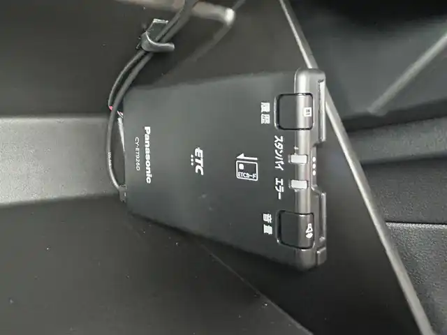 スバル ＷＲＸ Ｓ４ STIスポーツR 宮城県 2022(令4)年 1.4万km セラミックホワイト アイサイトコアテクノロジー/・プリクラッシュブレーキ/・前側方プリクラッシュブレーキ/・緊急時プリクラッシュステアリング/・AT誤発進抑制制御/・AT誤後進抑制制御/・青信号お知らせ機能/・先行車発進お知らせ機能/・全車速追従機能付クルーズコントロール/・ツーリングアシスト/・後退時ブレーキアシスト/・ふらつき警報/・車線逸脱抑制/・車線逸脱警報/アイサイトセイフティプラス（運転支援）/・リアビークルディテクション/・エマージェンシーレーンキープアシスト/・アレイ式アダプティブドライビングビーム/メモリナビ（AVIC-RZ812）/・CD/DVD/・Bluetooth/・フルセグTV/バックカメラ/ETC/レザーシート/シートヒーター（運転席/助手席/後席左右）/パワーシート（運転席メモリー機能付）/革巻きステアリング/パドルシフト/電動パーキングブレーキ/ブレーキホールド/LEDヘッドランプ/フォグランプ/スマートキー＆プッシュスタート/純正18インチAW/純正フロアマット/W/サイド/カーテンエアバッグ