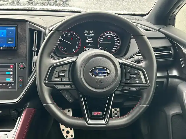 スバル ＷＲＸ Ｓ４ STIスポーツR 宮城県 2022(令4)年 1.4万km セラミックホワイト アイサイトコアテクノロジー/・プリクラッシュブレーキ/・前側方プリクラッシュブレーキ/・緊急時プリクラッシュステアリング/・AT誤発進抑制制御/・AT誤後進抑制制御/・青信号お知らせ機能/・先行車発進お知らせ機能/・全車速追従機能付クルーズコントロール/・ツーリングアシスト/・後退時ブレーキアシスト/・ふらつき警報/・車線逸脱抑制/・車線逸脱警報/アイサイトセイフティプラス（運転支援）/・リアビークルディテクション/・エマージェンシーレーンキープアシスト/・アレイ式アダプティブドライビングビーム/メモリナビ（AVIC-RZ812）/・CD/DVD/・Bluetooth/・フルセグTV/バックカメラ/ETC/レザーシート/シートヒーター（運転席/助手席/後席左右）/パワーシート（運転席メモリー機能付）/革巻きステアリング/パドルシフト/電動パーキングブレーキ/ブレーキホールド/LEDヘッドランプ/フォグランプ/スマートキー＆プッシュスタート/純正18インチAW/純正フロアマット/W/サイド/カーテンエアバッグ