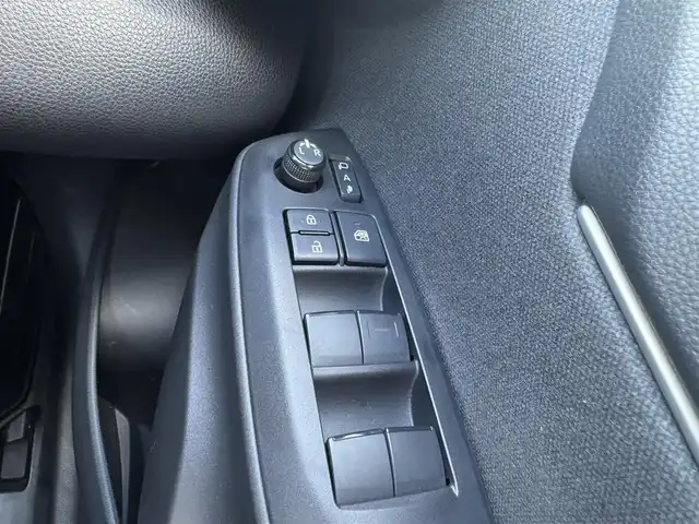 トヨタ ヤリスクロス G 三重県 2020(令2)年 1.7万km ブラスゴールドメタリック ワンオーナー/ディスプレイオーディオ/スペアキー
