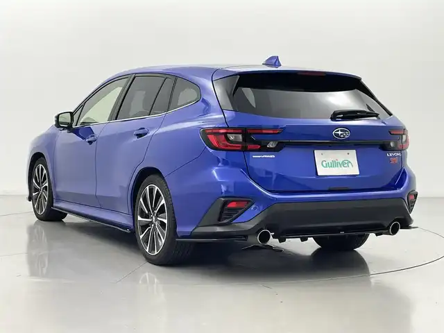 スバル レヴォーグ 1．8STIスポーツ EX 熊本県 2022(令4)年 2.7万km WRブルーパール ＳＴｉエアロフル　/ＳＴｉマフラー　/純正11.6インチナビ（ＢＴ・フルセグＡＵＸ・ｉｐｏｄ・ＵＳＢ）/バックカメラ　/純正前方ドライブレコーダー　/ビルトインＥＴＣ　/後ろのみクリアランスソナー　/アイサイト/・プリクラッシュセーフティ/・ツーリングアシスト/・緊急時プリクラッシュステアリング/・前側方プリクラッシュブレーキ/・後側方警戒支援機能/・ハイビームアシスト/・誤発進制御機能/・アダブティブクルーズコントロール/・車線逸脱抑制機能/・ふらつき警報機能/・先行車発進お知らせ機能/・ブラインドスポットモニター/横滑り防止/デジタルインナーミラー/全席シートヒーター/前席パワーシート/パワーバックドア/パドルシフト/バーチャルコックピット/社外フロアマット/純正１８インチＡＷ/オートライト/LEDヘッドライト/フォグランプ/スマートキー/プッシュスタート