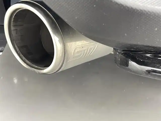 スバル レヴォーグ 1．8STIスポーツ EX 熊本県 2022(令4)年 2.7万km WRブルーパール ＳＴｉエアロフル　/ＳＴｉマフラー　/純正11.6インチナビ（ＢＴ・フルセグＡＵＸ・ｉｐｏｄ・ＵＳＢ）/バックカメラ　/純正前方ドライブレコーダー　/ビルトインＥＴＣ　/後ろのみクリアランスソナー　/アイサイト/・プリクラッシュセーフティ/・ツーリングアシスト/・緊急時プリクラッシュステアリング/・前側方プリクラッシュブレーキ/・後側方警戒支援機能/・ハイビームアシスト/・誤発進制御機能/・アダブティブクルーズコントロール/・車線逸脱抑制機能/・ふらつき警報機能/・先行車発進お知らせ機能/・ブラインドスポットモニター/横滑り防止/デジタルインナーミラー/全席シートヒーター/前席パワーシート/パワーバックドア/パドルシフト/バーチャルコックピット/社外フロアマット/純正１８インチＡＷ/オートライト/LEDヘッドライト/フォグランプ/スマートキー/プッシュスタート