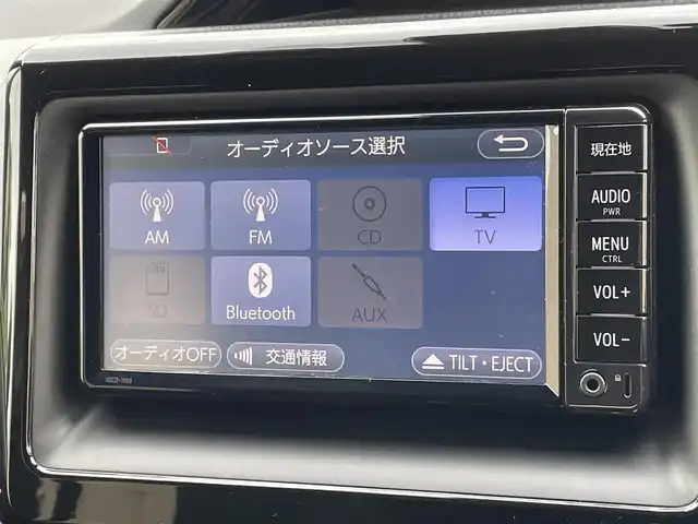 トヨタ ノア ハイブリッド Si ダブルバイビー 東京都 2017(平29)年 7.1万km ブラック 両側電動スライドドア　/トヨタセーフティセンス　/・クルーズコントロール　/・衝突軽減システム　/・レーンキープアシスト　/ＬＥＤヘッドライト　/バックカメラ　/ＣＤ再生　/ワンセグチューナー　/ハーフレザーシート