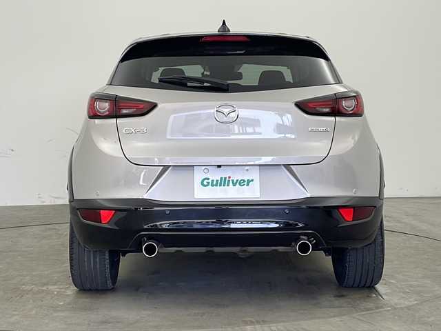マツダ ＣＸ－３ 15S ビビッド モノトーン 兵庫県 2024(令6)年 1万km ベージュⅡ ・純正ナビ/Bluetooth/テレビ/Apple car play/Android Auto/USB/・全方位カメラ/・衝突軽減ブレーキ/・パーキングアシスト/・レーダークルーズコントロール/・車線逸脱警報システム/・オートマチックハイビーム/・ドライバーアテンションアラート/・前後クリアランスソナー/・誤発信発進抑制機能（前進時・後退時）/・横滑り防止装置/・ヘッドアップディスプレイ/・ステアリングヒーター/・パドルシフト/・レザーシート/・シートヒーター/・パワーシート/・電動パーキングブレーキ/・オートブレーキホールド/・純正18インチアルミホイール/・LEDヘッドライト/・純正前後ドライブレコーダー/・プッシュスタート/・スマートキー/・スペアキー