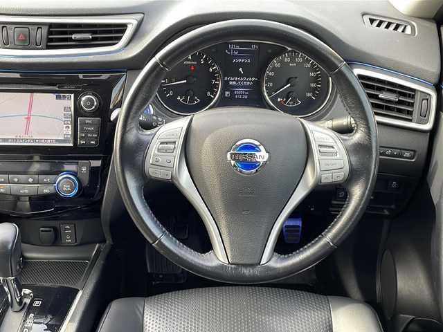 日産 エクストレイル 20Xtt エマージェンシーブレーキ 徳島県 2016(平28)年 8.5万km 白 純正SDナビ/（USB/BT/ラジオ/フルセグ/AUX）/全方位カメラ/４WD/前後コーナーセンサー/追従式クルーズコントロール/ドライブレコーダー/純正17インチAW/合皮シート/前席シートヒーター/LEDヘッドライト/純正フロアマット/パワーバックドア/ドライブレコーダー/ビルトインETC/ドアハンドルプロテクター