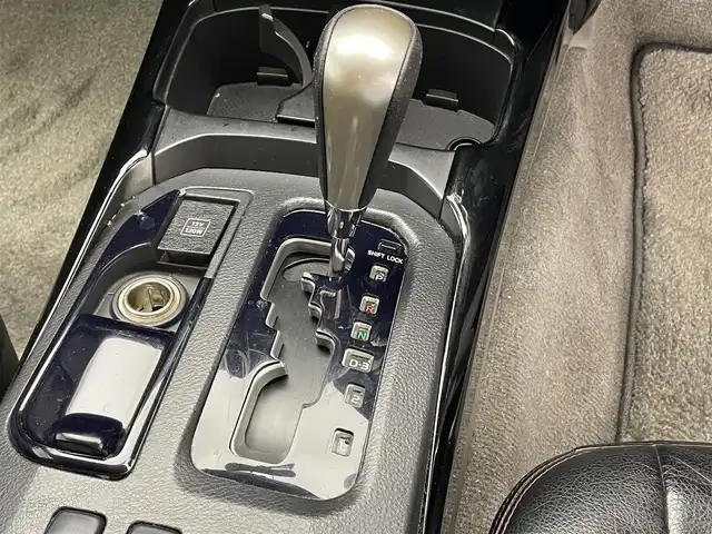 トヨタ ハイラックス サーフ SSR－X LTD 滋賀県 2008(平20)年 11.8万km ブラック 社外SDナビ/【Bluetooth/CD/DVD/USB/フルセグ 】/バックカメラ/ルーフレール/革調シートカバー/純正16AW/ドライブレコーダー/トランスファー【H2/H4/L4】/ABS/センターデフロック/オートライト/AC100V