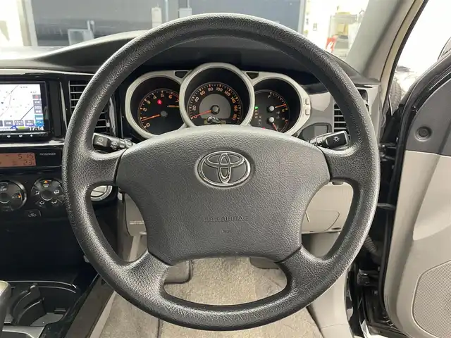 トヨタ ハイラックス サーフ SSR－X LTD 滋賀県 2008(平20)年 11.8万km ブラック 社外SDナビ/【Bluetooth/CD/DVD/USB/フルセグ 】/バックカメラ/ルーフレール/革調シートカバー/純正16AW/ドライブレコーダー/トランスファー【H2/H4/L4】/ABS/センターデフロック/オートライト/AC100V